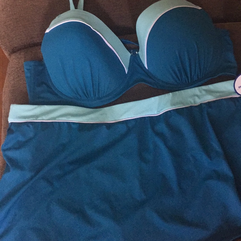 Swim suit